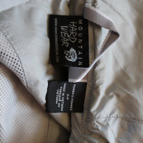 Mountain Hardware Rain Shell Jacket - Picture 4 of 4